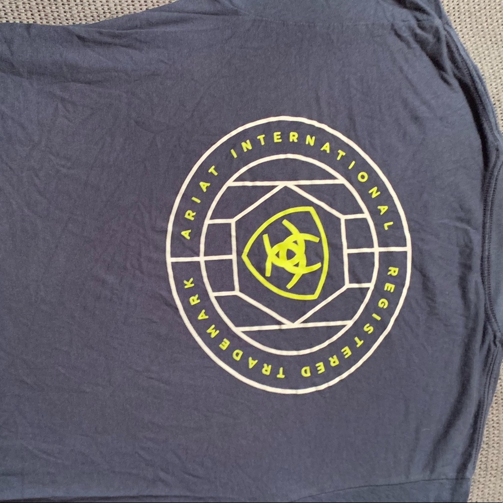 Ariat T-shirt